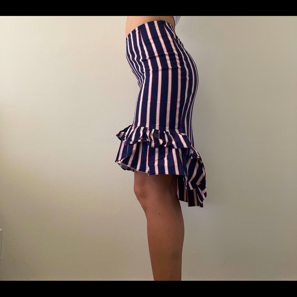 Skirt, PS fashion, size 36, white navy red color